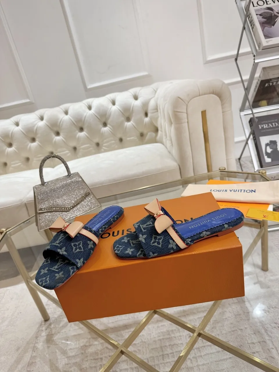 👟👟Ex-factory price 340👟👟 Genuine leather sole +40 Lv denim jacquard slippers, ex-factory price 70-43 Leather sole +40
